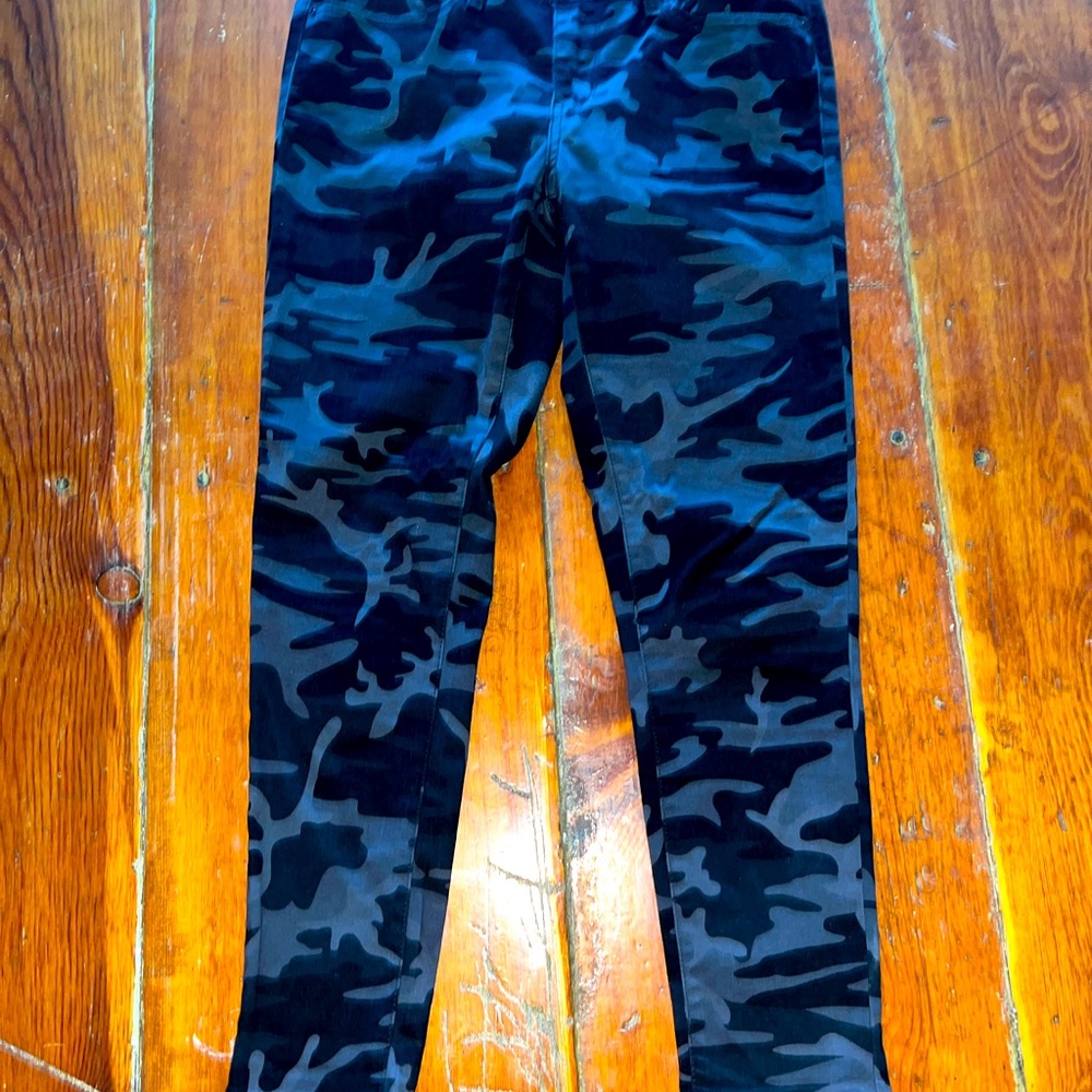 Black/Gray Camo Pants